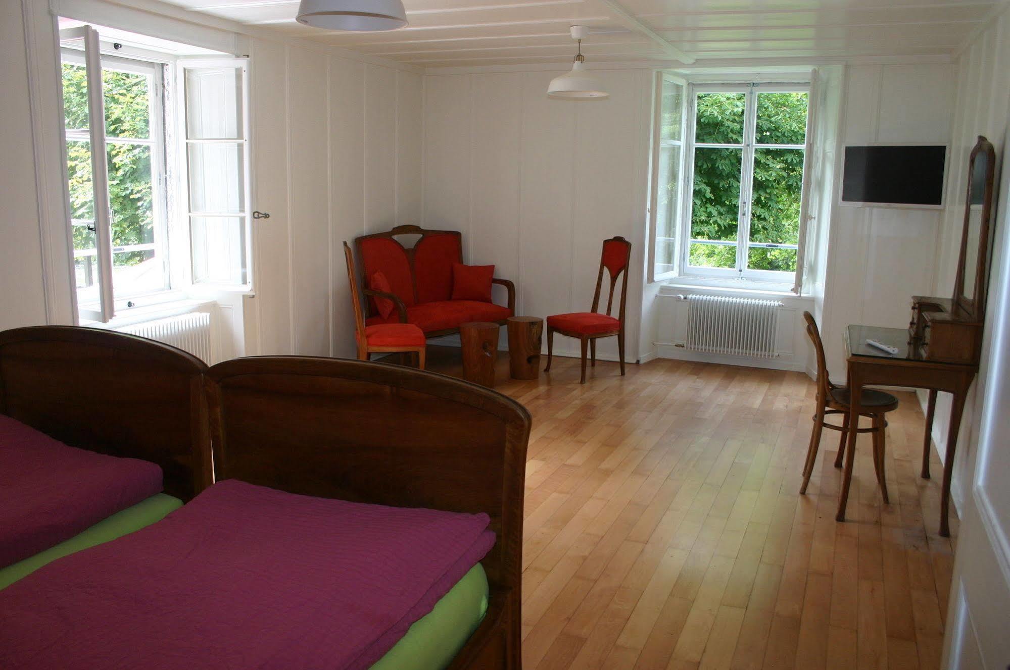 Hotel De La Truite Champ-du-Moulin Esterno foto